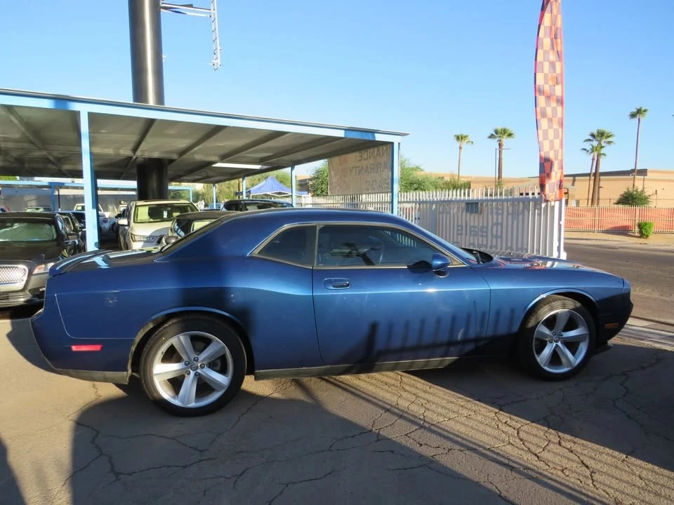2010 Dodge Challenger 3rd Gen - Image 12 of 17