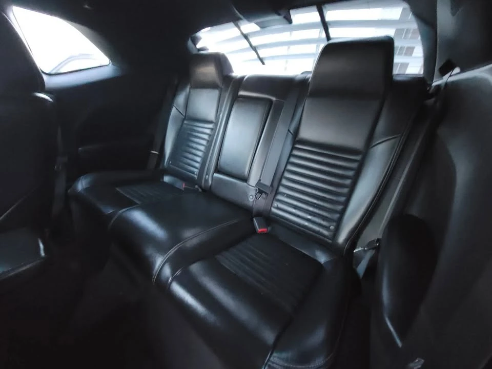 2010 Dodge Challenger 3rd Gen - Image 15 of 20