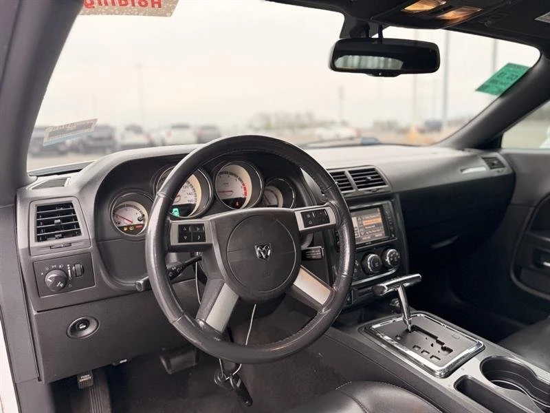 2010 Dodge Challenger 3rd Gen - Image 9 of 17
