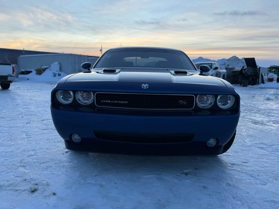 2010 Dodge Challenger 3rd Gen - Image 5 of 10