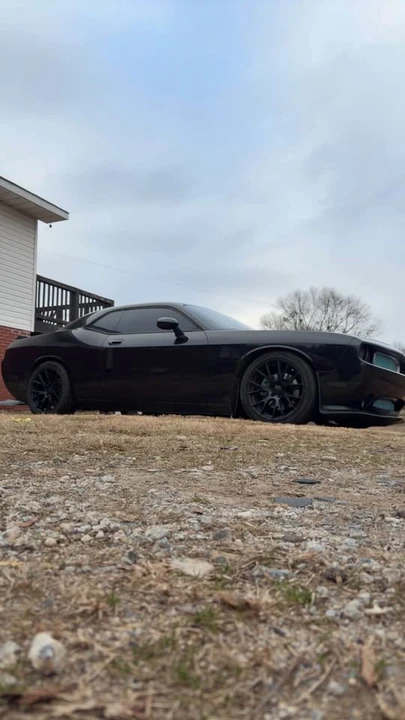 2010 Dodge Challenger 3rd Gen - Image 2 of 2
