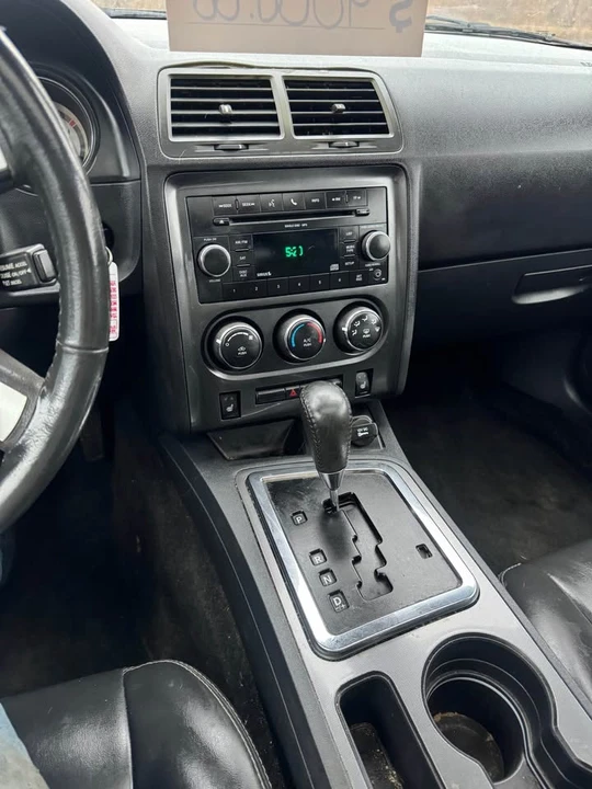 2010 Dodge Challenger 3rd Gen - Image 7 of 7