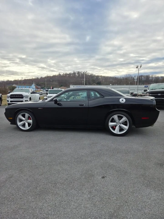 2010 Dodge Challenger 3rd Gen - Image 2 of 11