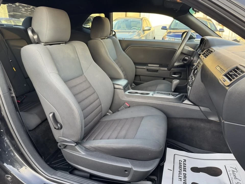 2010 Dodge Challenger 3rd Gen - Image 12 of 19