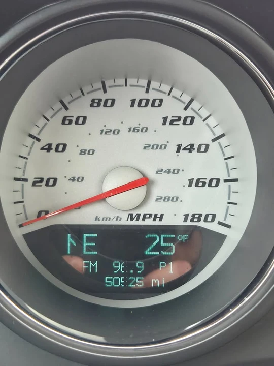 2010 Dodge Challenger 3rd Gen - Image 11 of 11