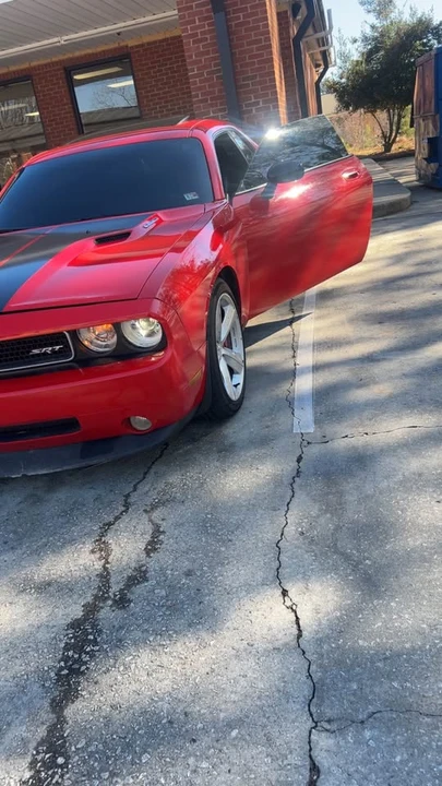 2010 Dodge Challenger 3rd Gen - Image 8 of 14