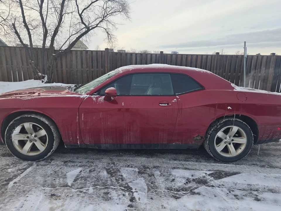 2010 Dodge Challenger 3rd Gen - Image 7 of 12