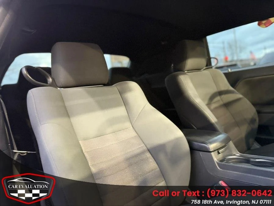 2010 Dodge Challenger 3rd Gen - Image 14 of 20