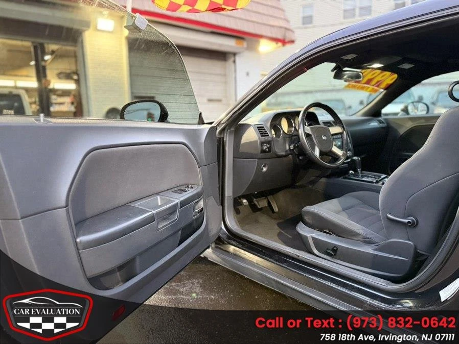 2010 Dodge Challenger 3rd Gen - Image 9 of 20