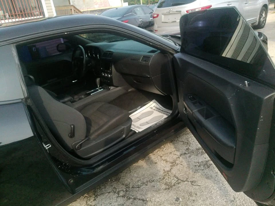 2010 Dodge Challenger 3rd Gen - Image 18 of 20