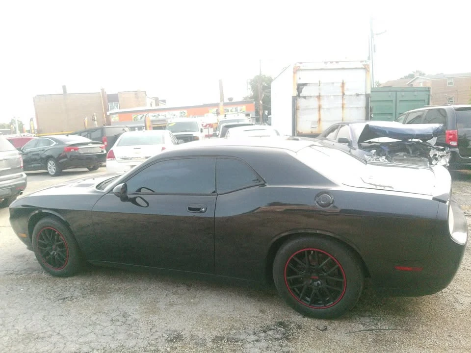 2010 Dodge Challenger 3rd Gen - Image 5 of 20