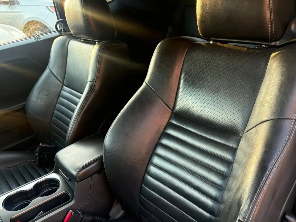 2010 Dodge Challenger 3rd Gen - Image 11 of 20