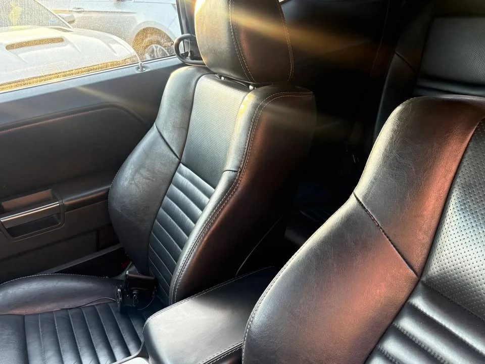 2010 Dodge Challenger 3rd Gen - Image 12 of 20