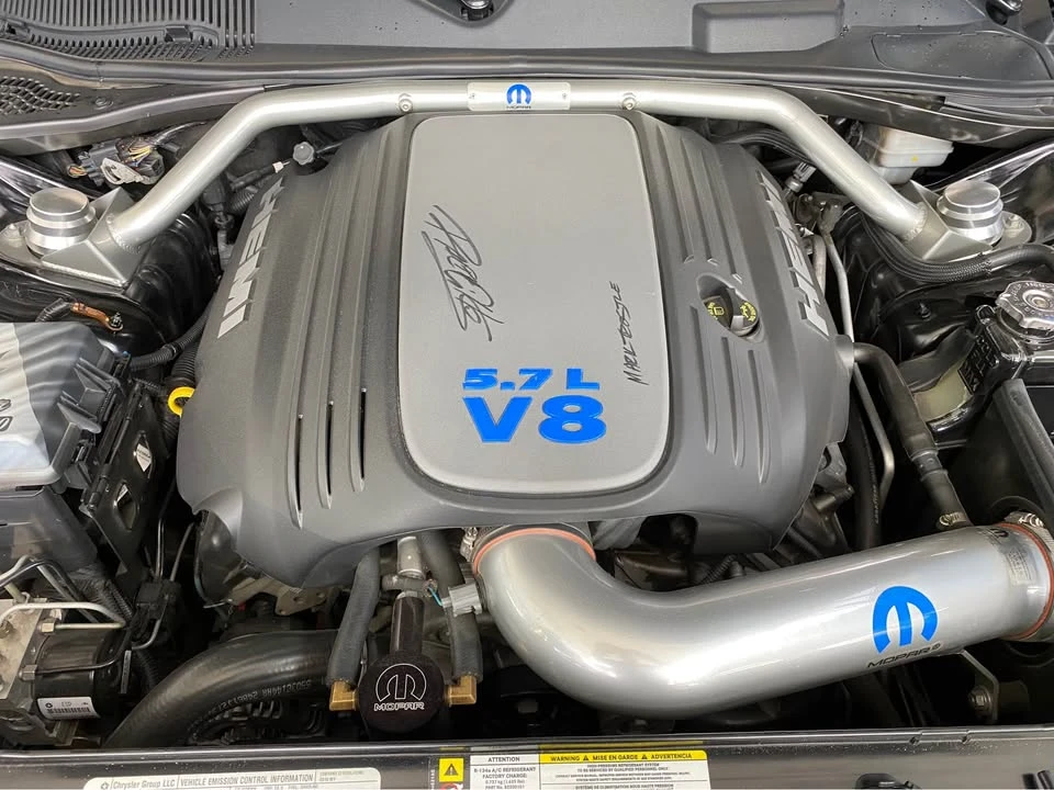 2010 Dodge Challenger 3rd Gen - Image 15 of 19