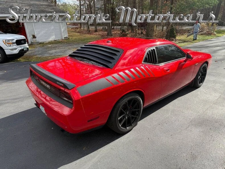 2010 Dodge Challenger 3rd Gen - Image 19 of 20
