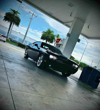 2010 Dodge Challenger 392 Hemi Scat Pack Shaker Coupe