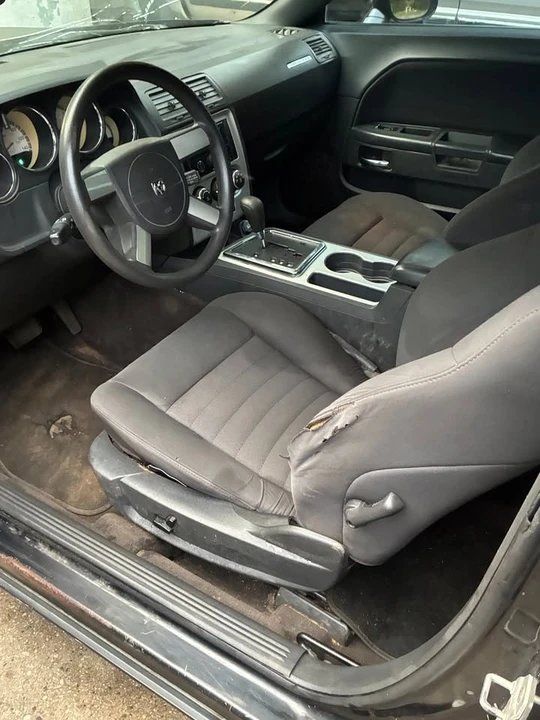 2010 Dodge Challenger 3rd Gen - Image 12 of 12