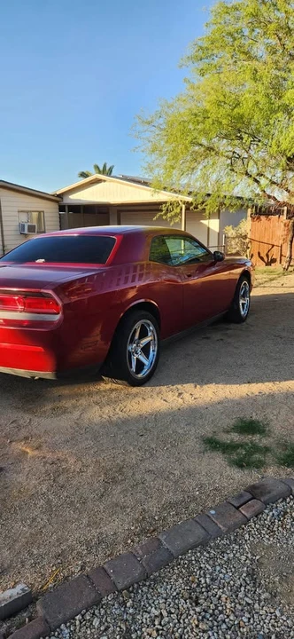 2010 Dodge Challenger 3rd Gen - Image 6 of 11