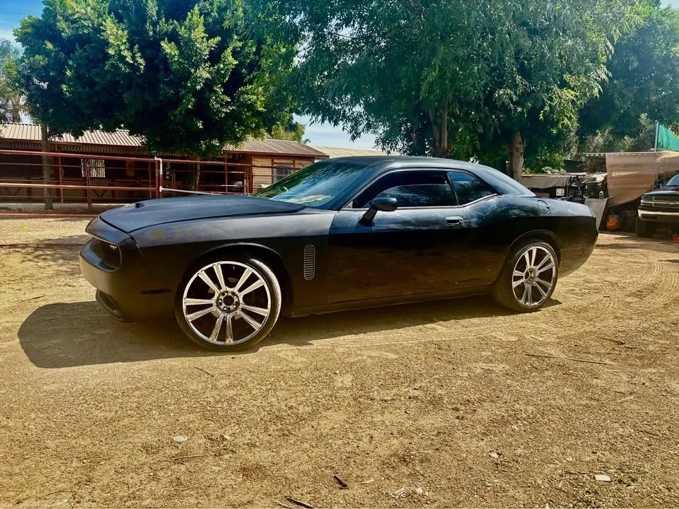 2010 Dodge Challenger 3rd Gen - Image 5 of 5
