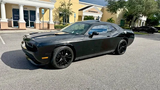 2010 Dodge Challenger Coupe