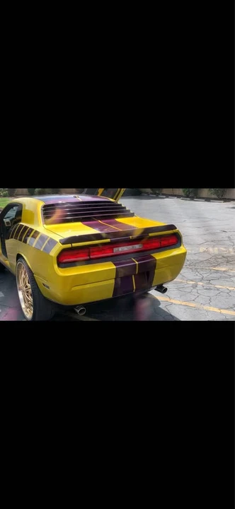 2010 Dodge Challenger 3rd Gen - Image 2 of 12