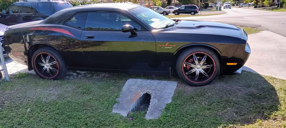 2010 Dodge Challenger 3rd Gen - Image 7 of 7