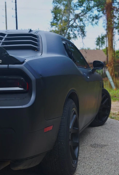 2010 Dodge Challenger 3rd Gen - Image 3 of 7