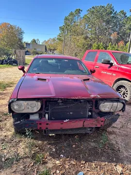 2010 Dodge Challenger Coupe 2D