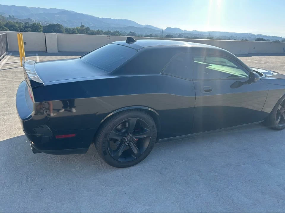 2010 Dodge Challenger 3rd Gen - Image 6 of 13