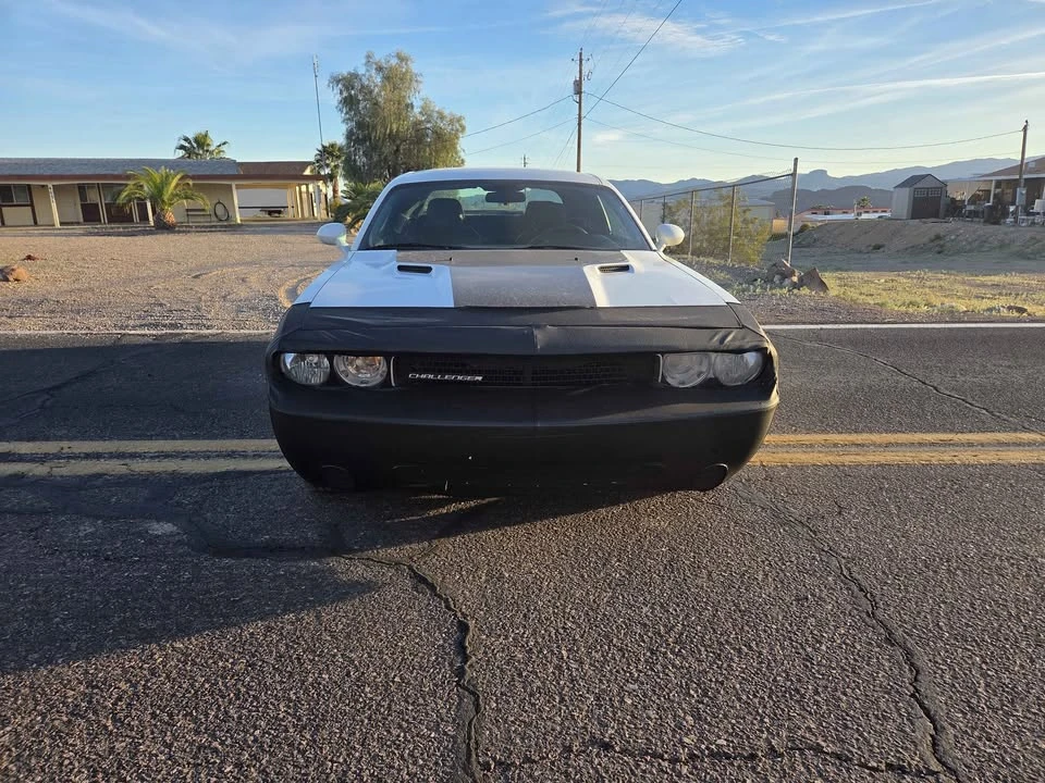 2010 Dodge Challenger 3rd Gen - Image 6 of 7
