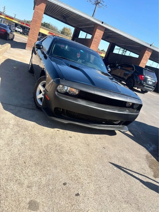 2010 Dodge Challenger 3rd Gen - Image 12 of 12