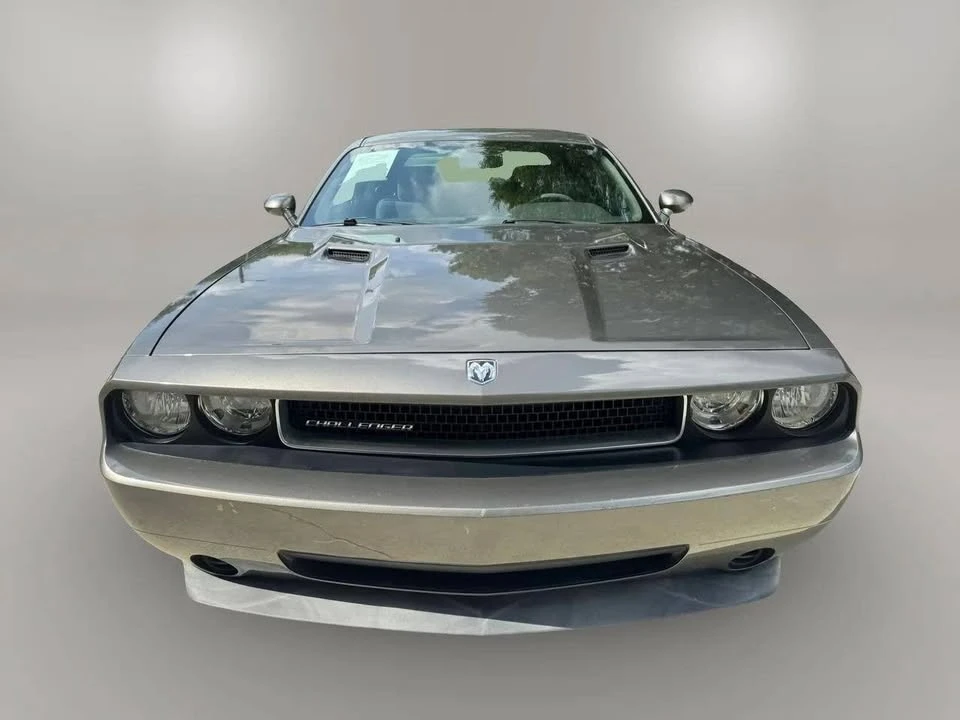 2010 Dodge Challenger 3rd Gen - Image 2 of 12