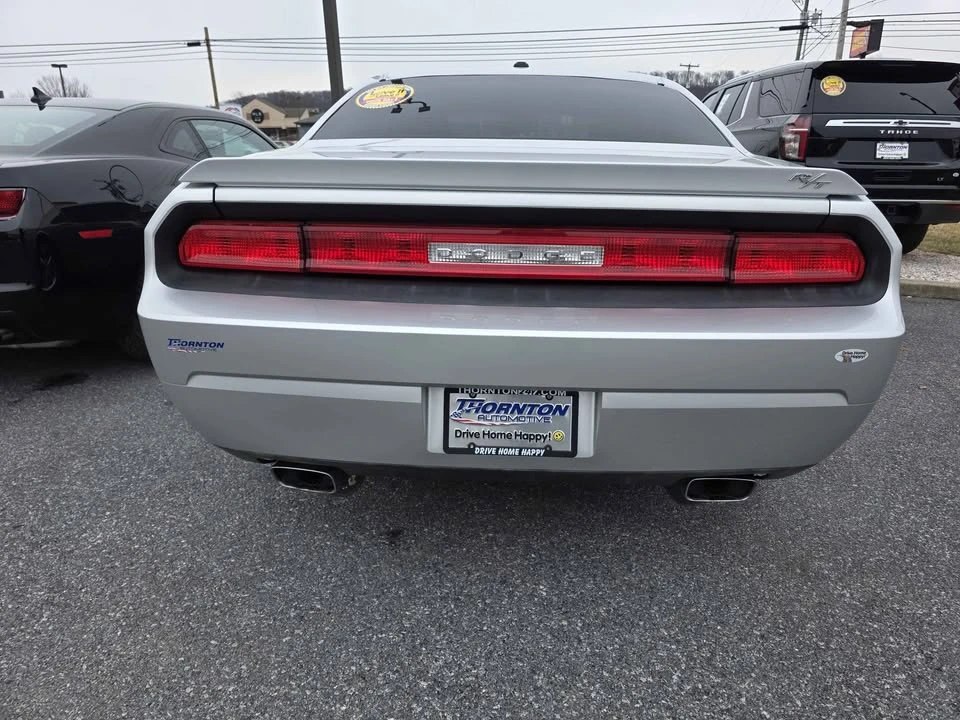 2010 Dodge Challenger 3rd Gen - Image 5 of 12