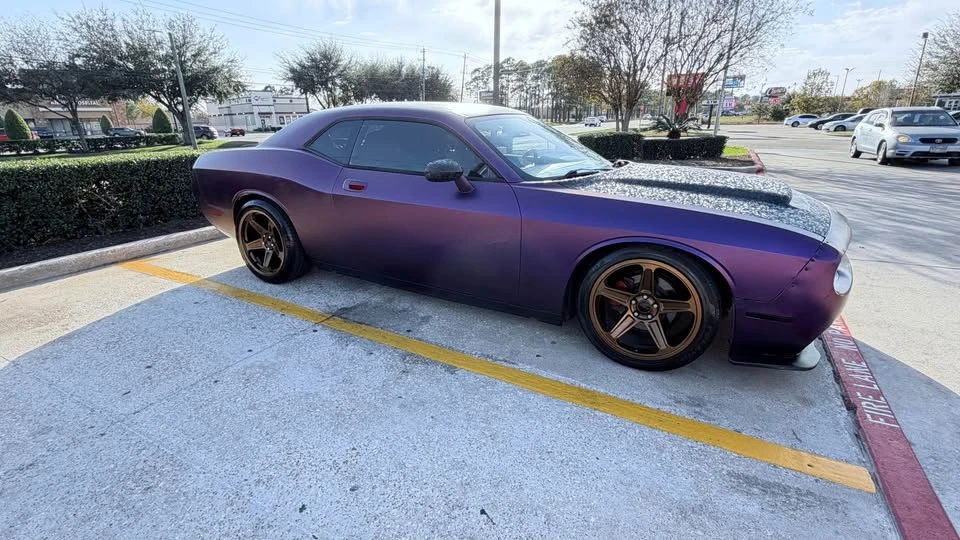 2010 Dodge Challenger 3rd Gen - Image 13 of 14
