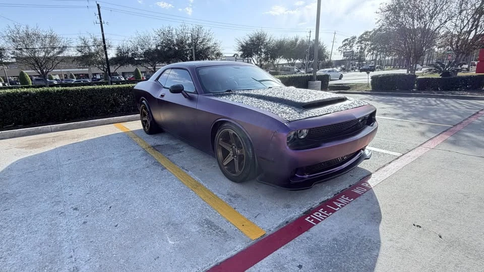 2010 Dodge Challenger 3rd Gen - Image 6 of 14
