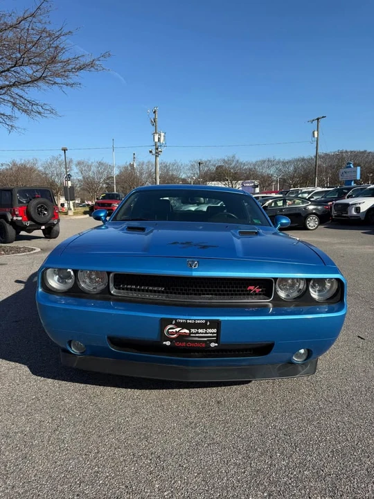 2010 Dodge Challenger 3rd Gen - Image 2 of 11