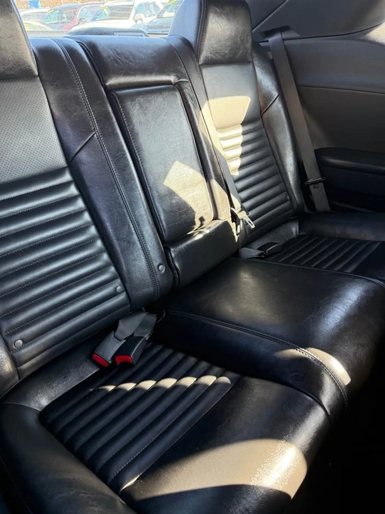 2010 Dodge Challenger 3rd Gen - Image 10 of 11