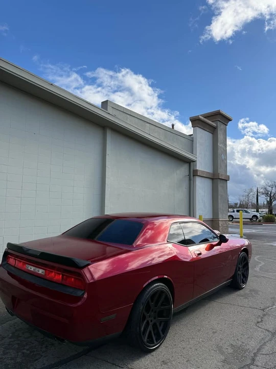 2010 Dodge Challenger 3rd Gen - Image 5 of 20