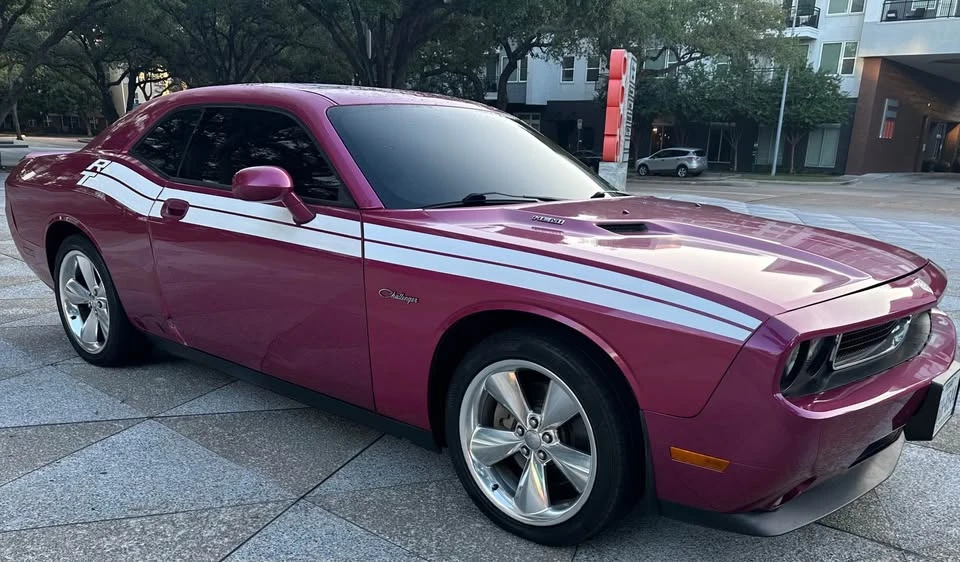 2010 Dodge Challenger 3rd Gen - Image 6 of 19