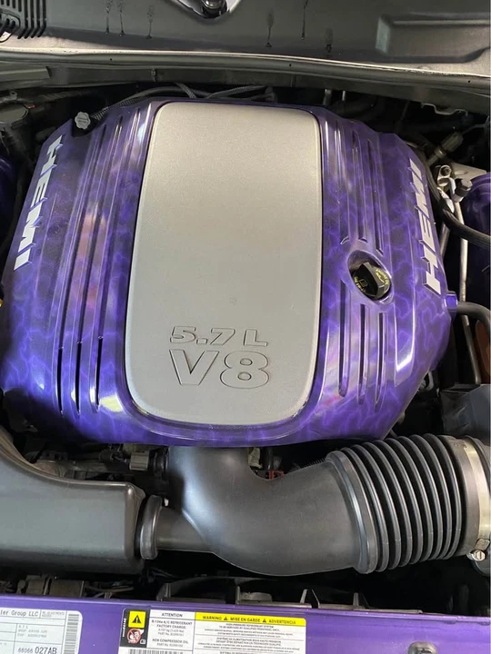2010 Dodge Challenger 3rd Gen - Image 10 of 10