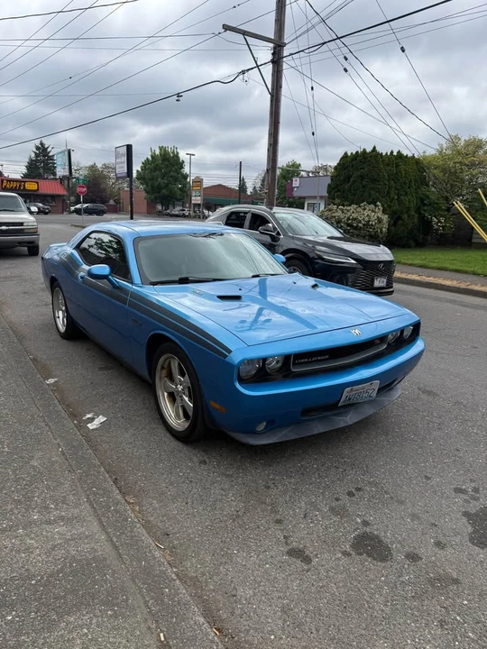 2010 Dodge Challenger 3rd Gen - Image 6 of 12
