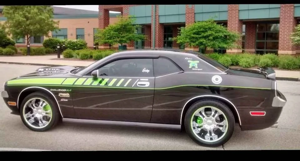 2010 Dodge Challenger 3rd Gen - Image 2 of 10