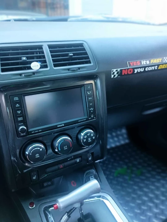 2010 Dodge Challenger 3rd Gen - Image 5 of 10
