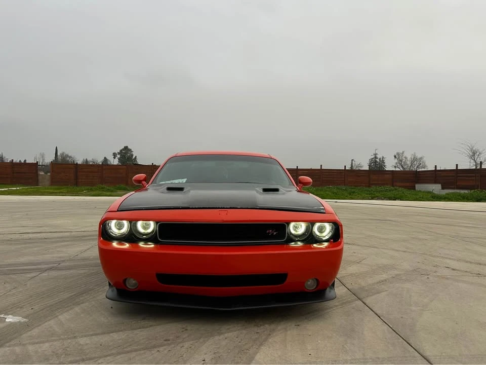 2010 Dodge Challenger 3rd Gen - Image 5 of 9