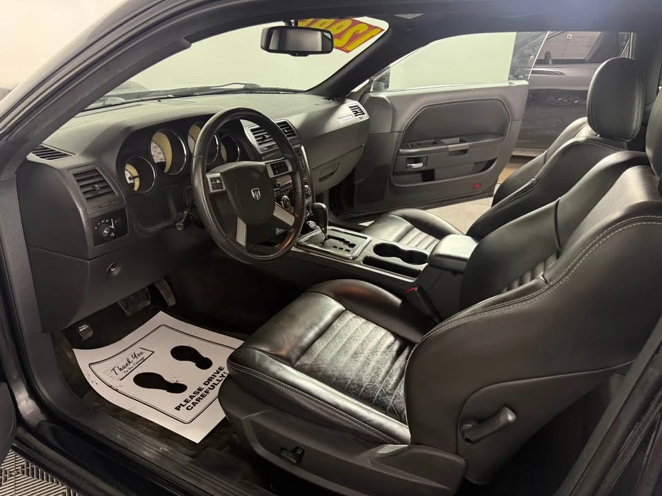 2010 Dodge Challenger 3rd Gen - Image 8 of 9
