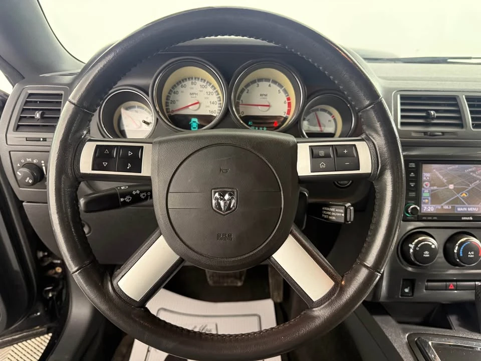 2010 Dodge Challenger 3rd Gen - Image 5 of 9