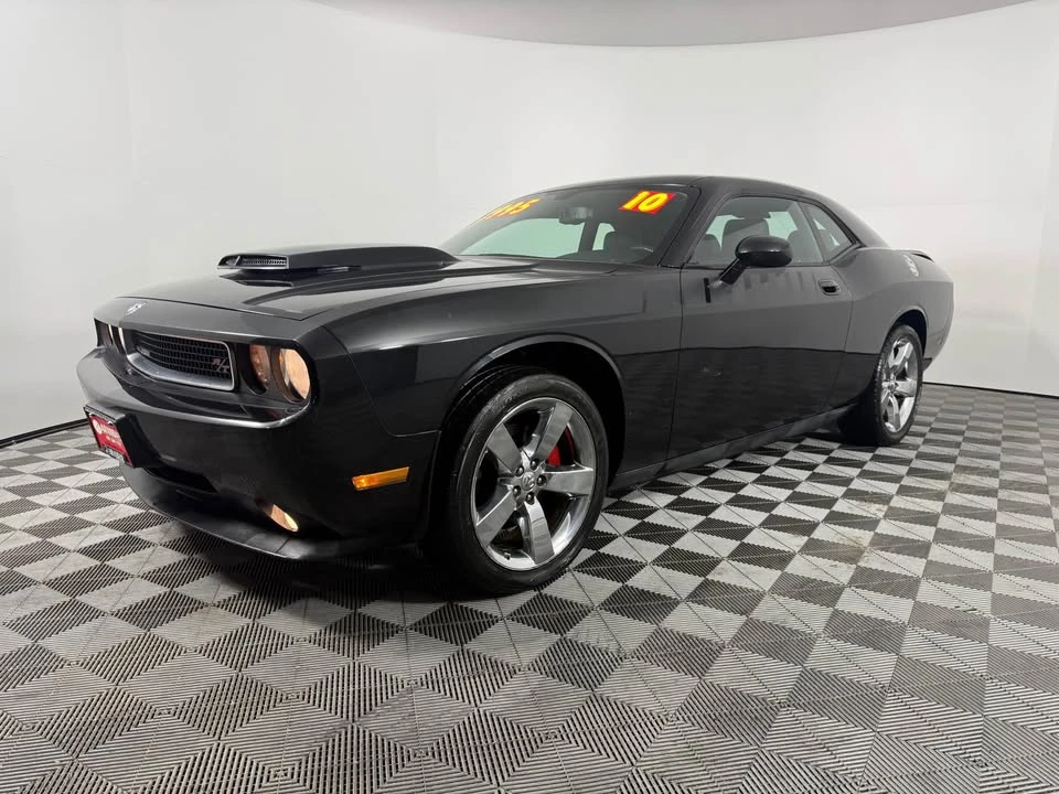 2010 Dodge Challenger 3rd Gen - Image 3 of 9