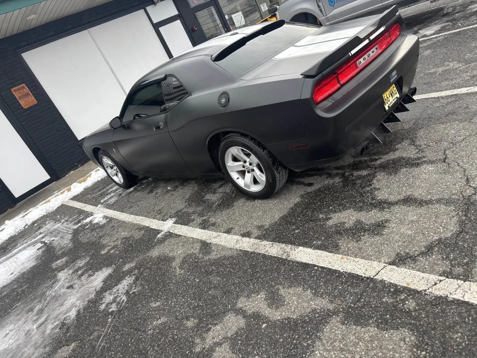 2010 Dodge Challenger 3rd Gen - Image 2 of 10