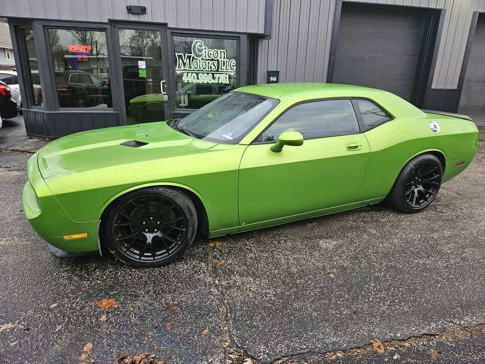 2010 Dodge Challenger 3rd Gen - Image 2 of 18