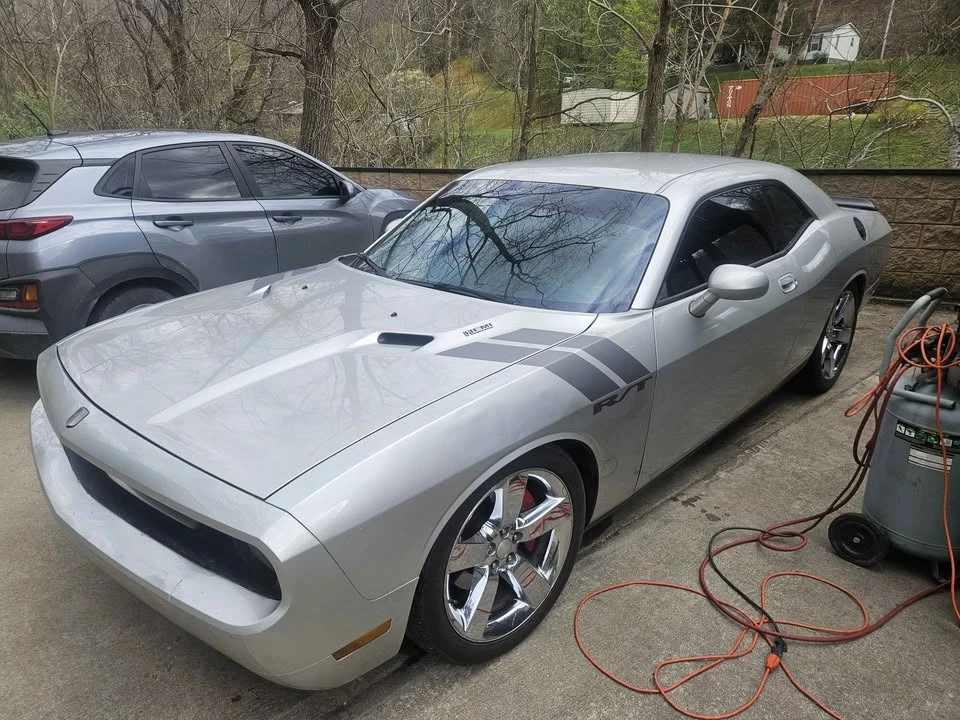 2010 Dodge Challenger 3rd Gen - Image 7 of 9